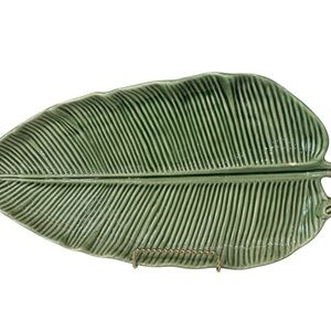 Bordallo Pinheiro Banana Leaf Serving Platter Glazed Ceramic Portugal 15 X 8 in